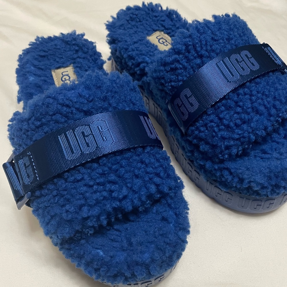 💙UGG FLUFFITA 💙 - Picture 5 of 10